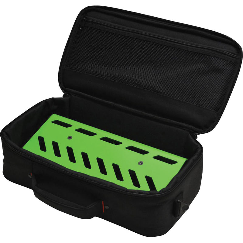 Gator Aluminum Pedalboard with Carry Case (Green, Small)