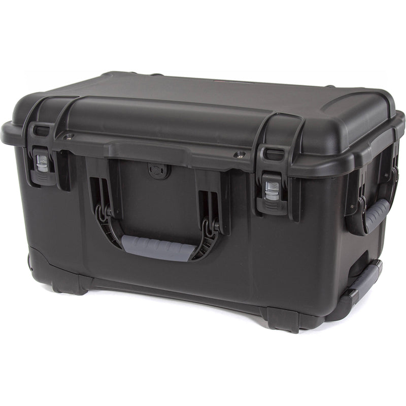 Nanuk 938 Wheeled Hard Case (Black, 51.1L)