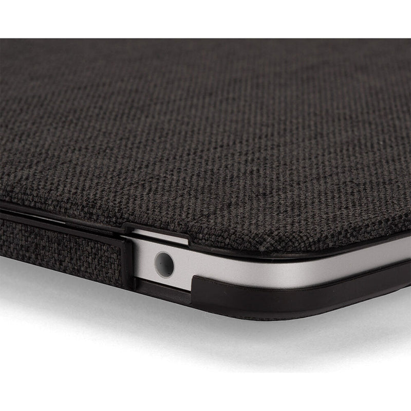 Incase Textured Hard-Shell Case with Woolenex for 13.3" MacBook Air and M1 Air (2020, Graphite)