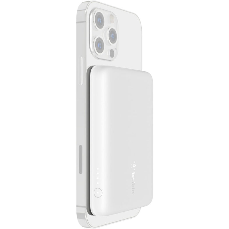 Belkin BoostCharge Magnetic Wireless Power Bank (2500mAh, White)