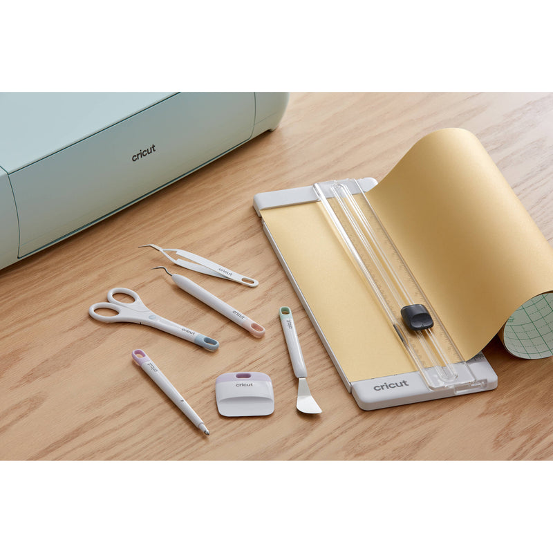 Cricut 13" Essential Tool Set (White)