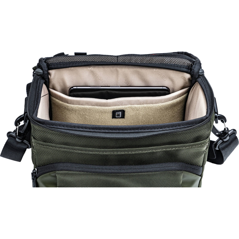 Vanguard VEO Select 22S Shoulder Bag (Green)