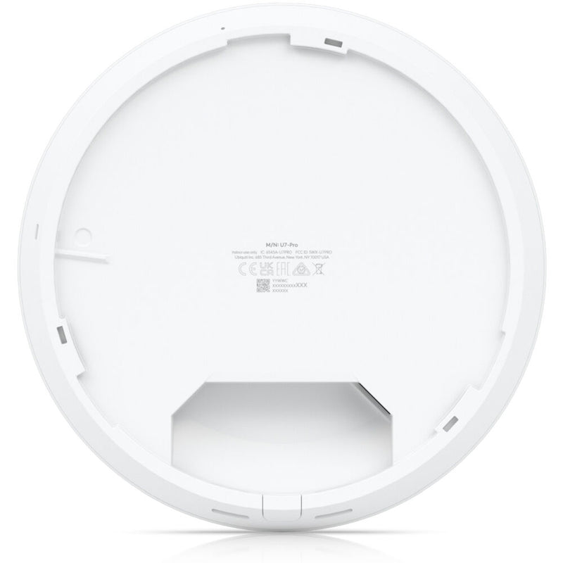 Ubiquiti Networks UniFi U7 Pro Tri-Band Wi-Fi 7 Access Point