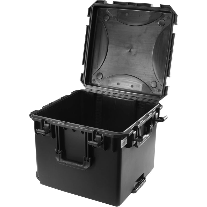 Odyssey Utility Case with Wheels (19.5 x 19.5")