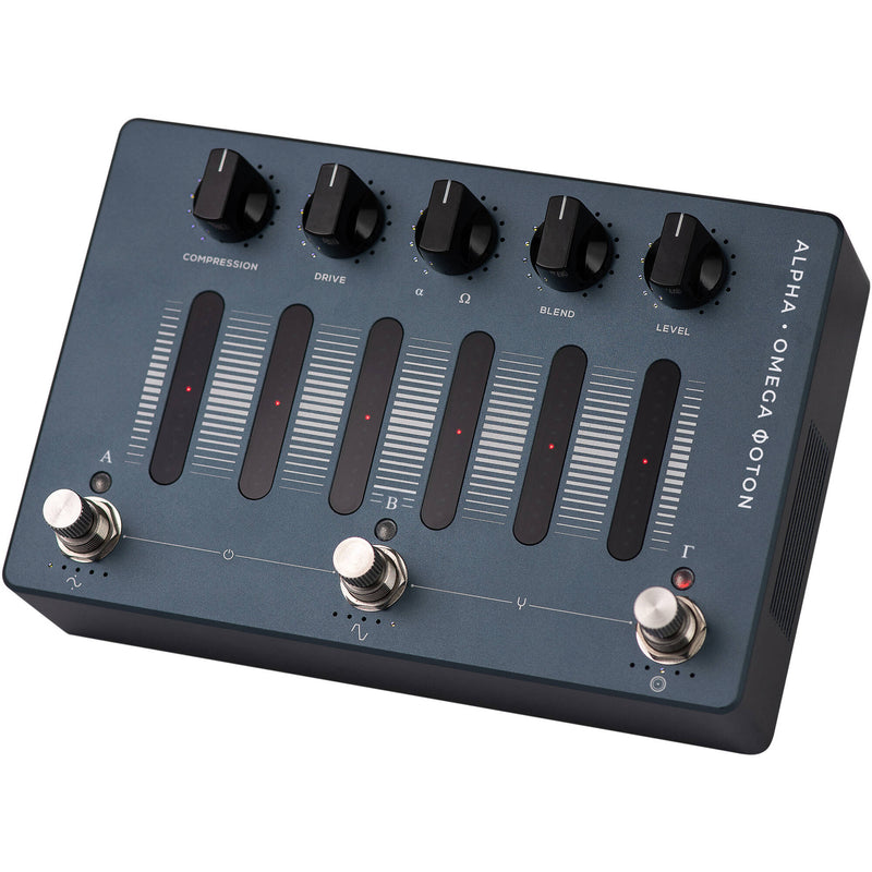 Darkglass Electronics Alpha&middot;Omega Photon Bass Distortion Pedal