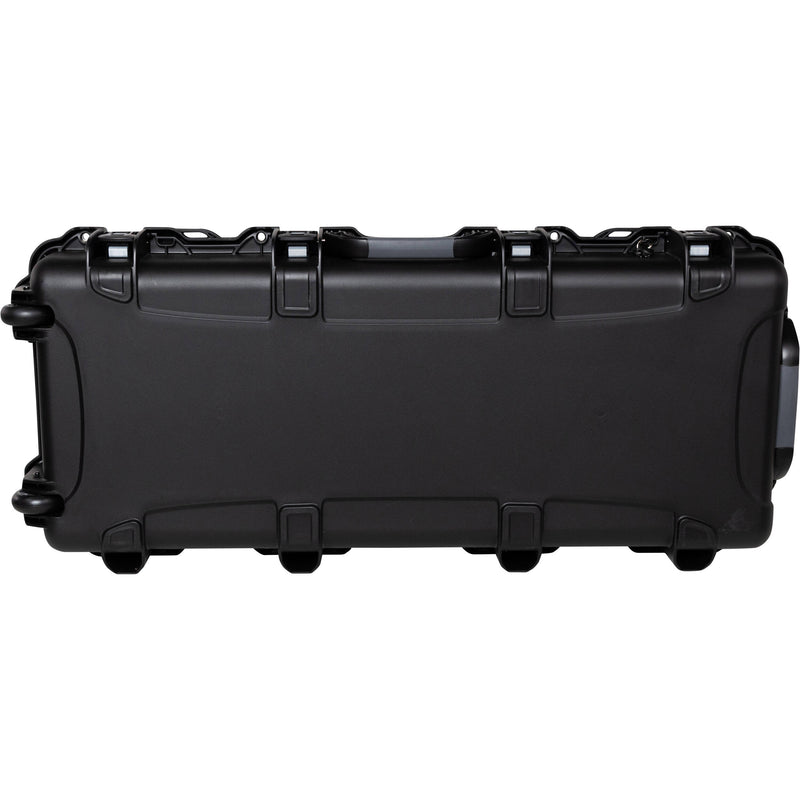 Gator Waterproof Case (36.6 x 14 x 5.6", Diced Foam Insert)