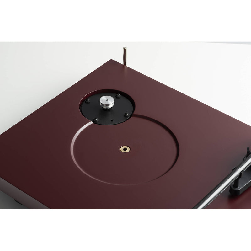 Pro-Ject Audio Systems Debut EVO 2 Manual Two-Speed Turntable (High-Gloss White)