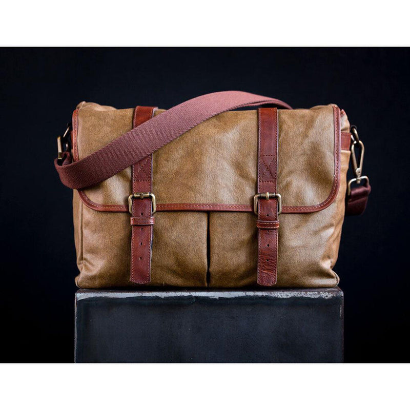 Bronkey Roma Waxed Canvas Messenger Bag (Olive Green)