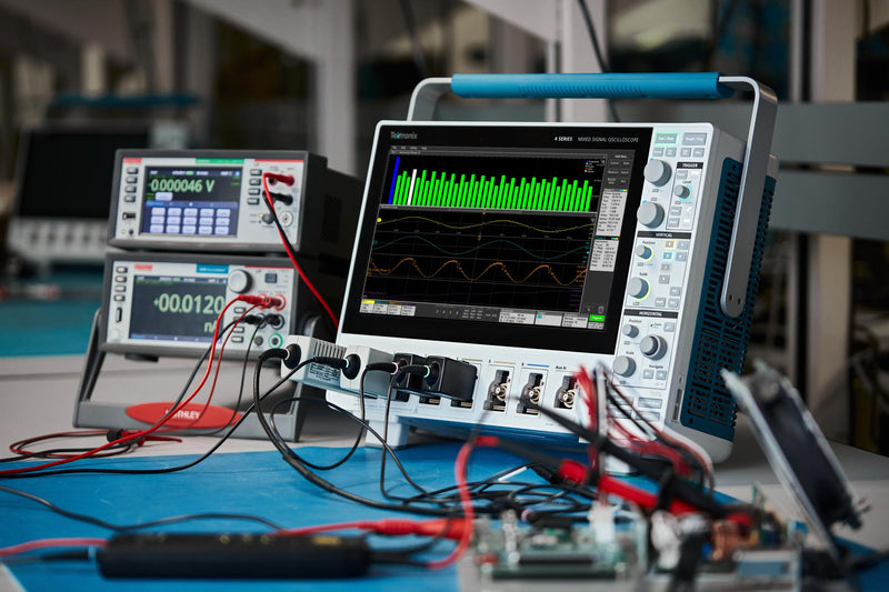 Tektronix MSO46 4-BW-350 MSO46 4-BW-350 MSO / MDO Oscilloscope 4 Series 6 Analogue 48 Digital 350 MHz 6.25 Gsps