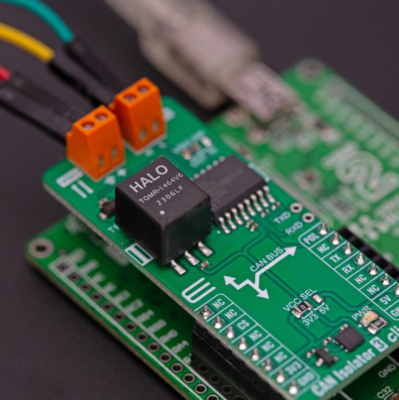 MIKROELEKTRONIKA MIKROE-5785 Add-On Board, CAN Isolator 3 Click, 3.3V/5V in, UART Interface