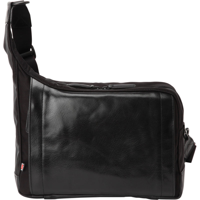 Artisan & Artist RR4-05C Camera Sling Bag (Black)