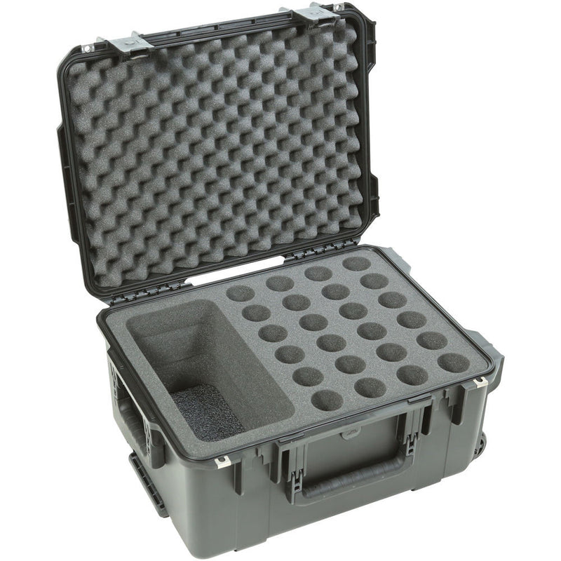 SKB MC24 Waterproof Twenty Four Mic Case