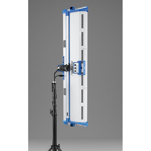 Arri SkyPanel S120-C LED Softlight (Blue/Silver, Center Mount)