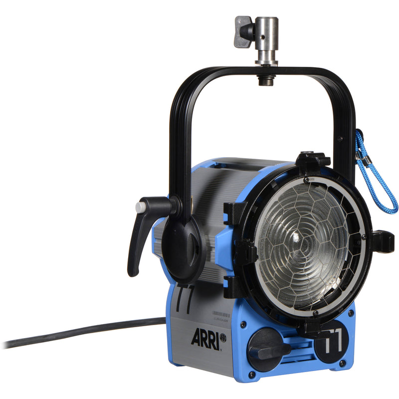 Arri T1 Location Fresnel - 1000 Watts, Stand Mount (120-240VAC)