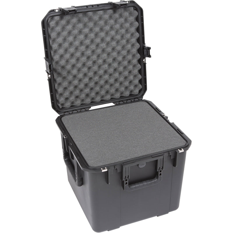 SKB iSeries 1717-16 Injection Molded Mil-Standard Waterproof Utility Case with Cubed Foam