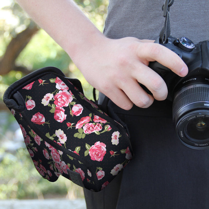 USA GEAR DSLR Neoprene Camera Case (Floral)