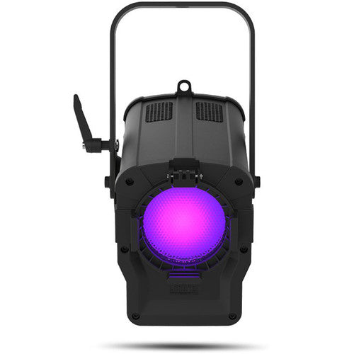 CHAUVET PROFESSIONAL Ovation F-55FC Full Color LED Fesnel