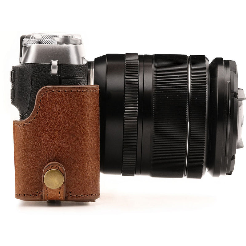 MegaGear Ever Ready Leather Camera Case for Fujifilm X-E3 with 23mm or 18-55mm Lens (Light Brown)