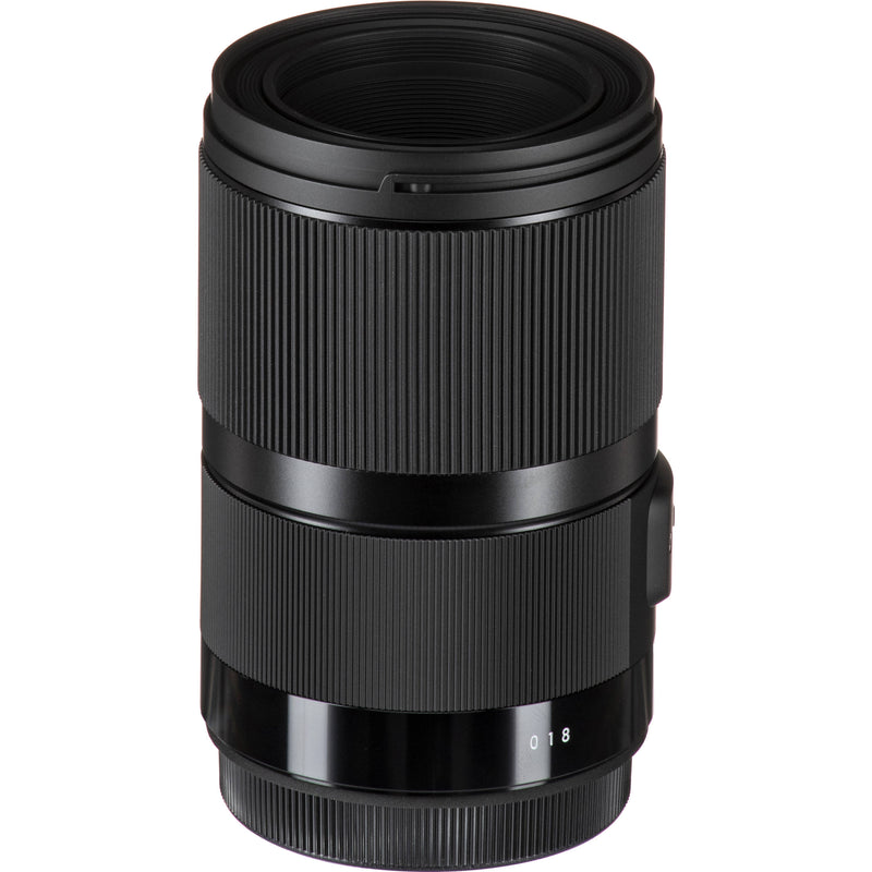 Sigma 70mm f/2.8 DG Macro Art Lens for Leica L