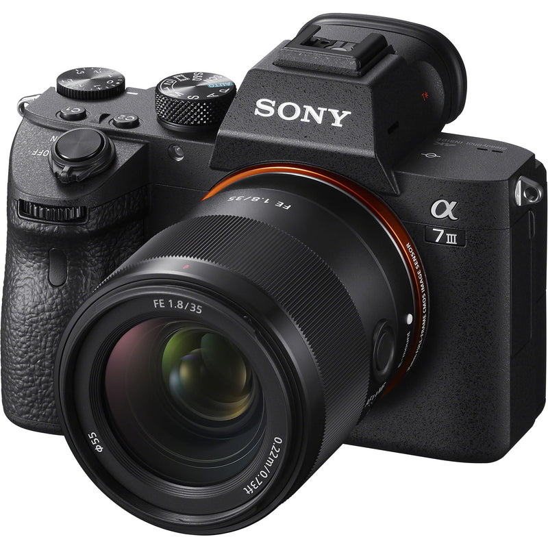 Sony FE 35mm f/1.8 Lens with Lens Care Kit