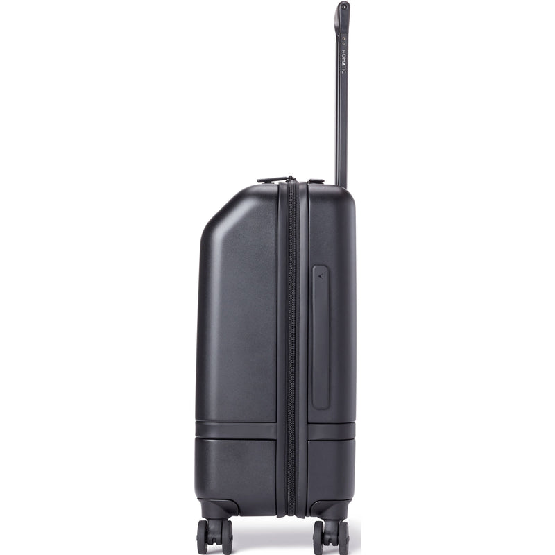 Nomatic Carry-On Classic 22" Spinning Suitcase