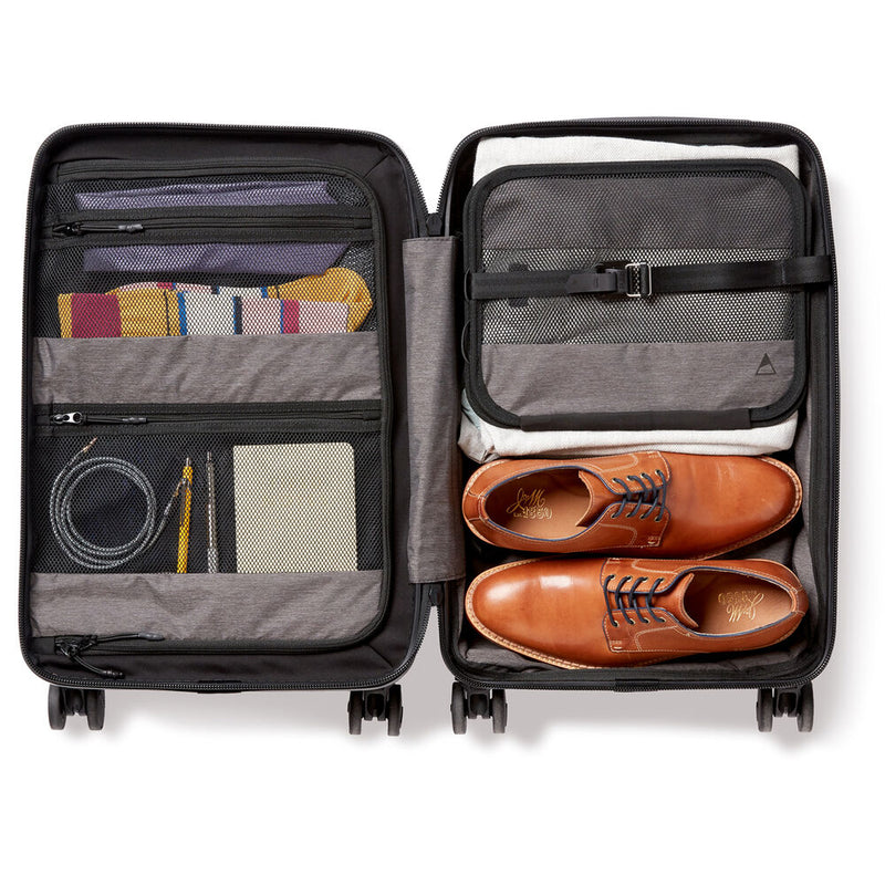 Nomatic Carry-On Pro 22" Spinning Suitcase