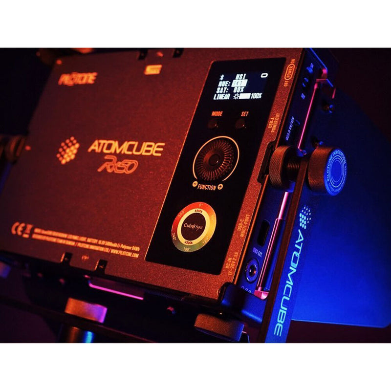 PILOTCINE&Acirc;&nbsp; AtomCUBE 10" RX50 RGBWW Portable Video Light Panel