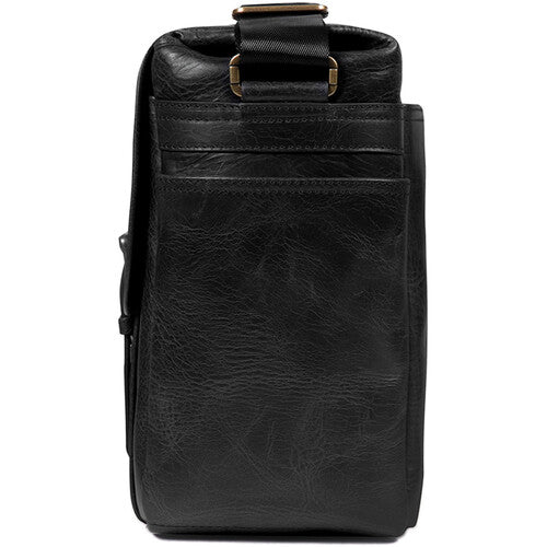 MegaGear Torres Pro Leather Vintage Messenger Bag (Black)