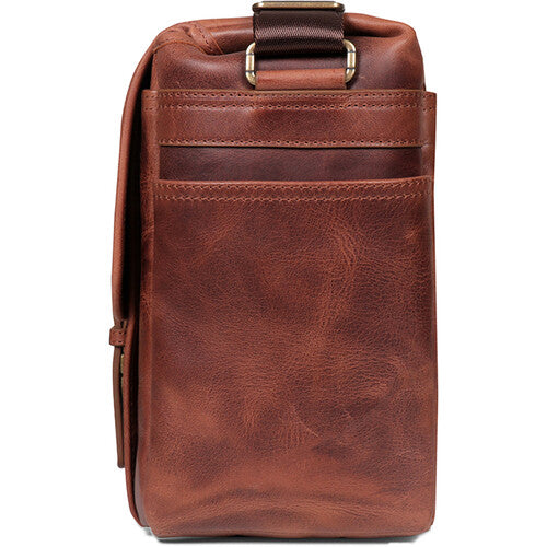 MegaGear Torres Pro Leather Vintage Messenger Bag (Brown)