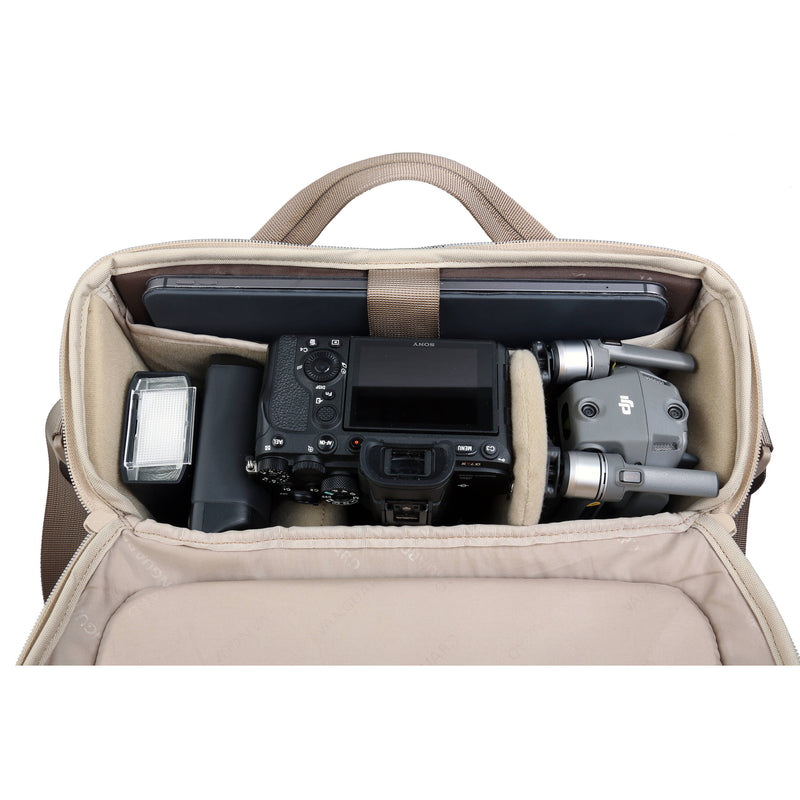 Vanguard Veo Range 32M Camera Messenger Bag (Beige)