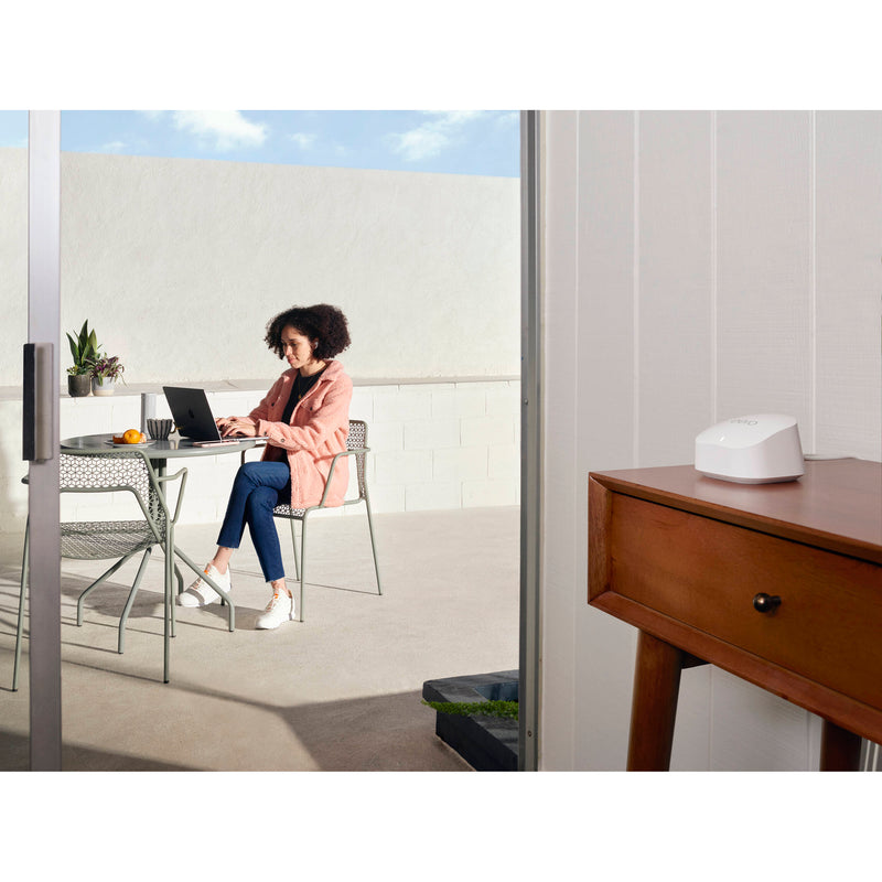 eero 6+ AX3000 Wi-Fi 6 Dual-Band Gigabit Mesh System (Router, 1 Extender, White)