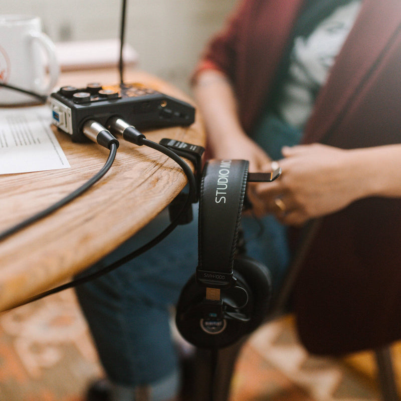 Stedman DHH Desk-Mount Headphone Hanger